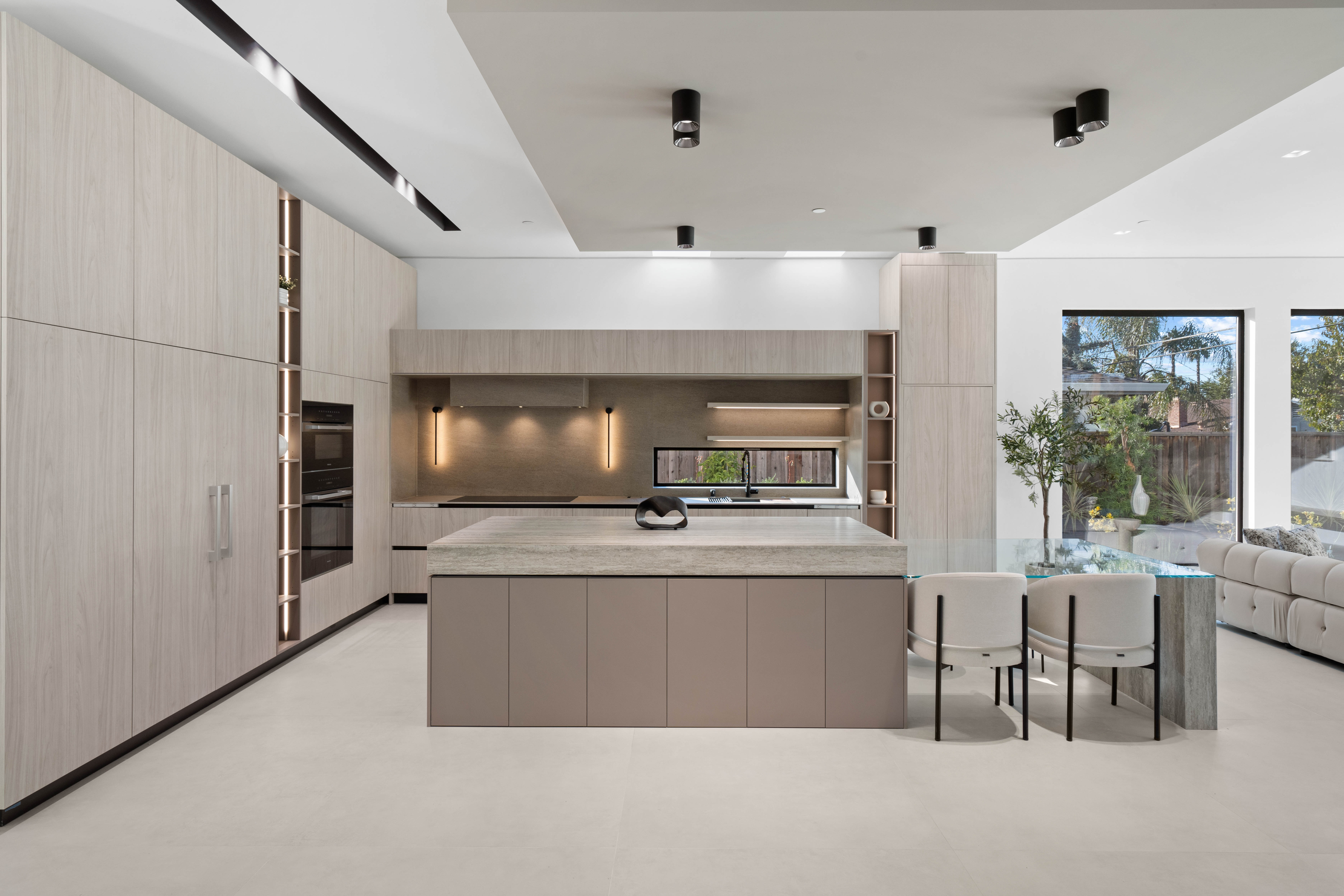 Luxury custom home interior designed and built by Ritz Builders for Los Gatos homeowners